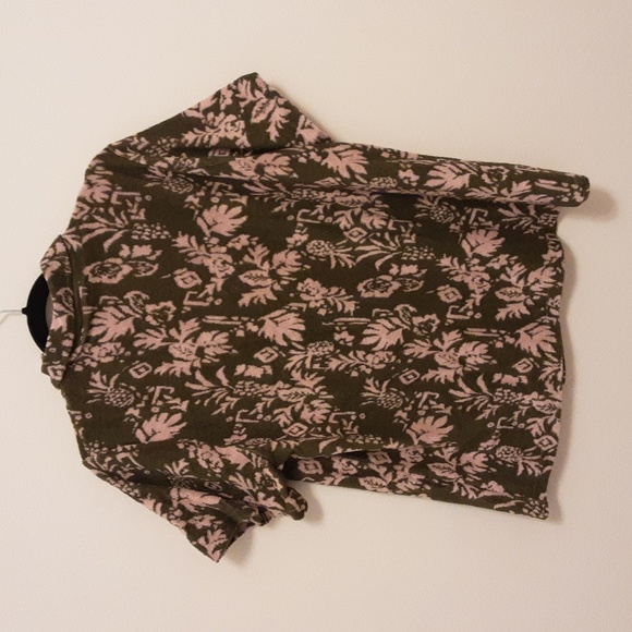 The Upside - Cocos Shorts and Shirt - Picture 13 of 13